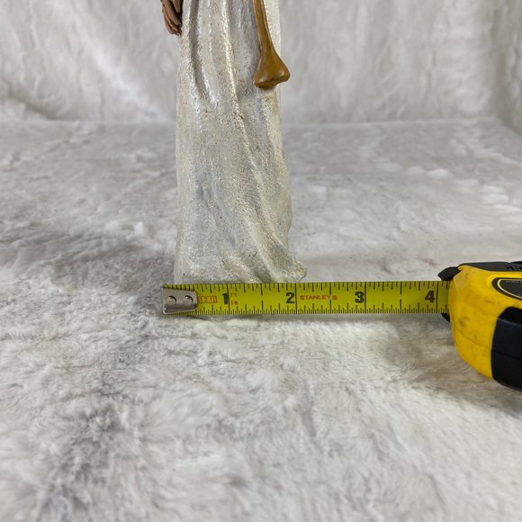 TNT 1993 Item 3531 Painted finished Pecan Resin Angel with Horn - Picture 10 of 10